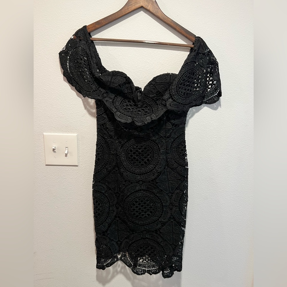 Lulus black lace midi dress, size M